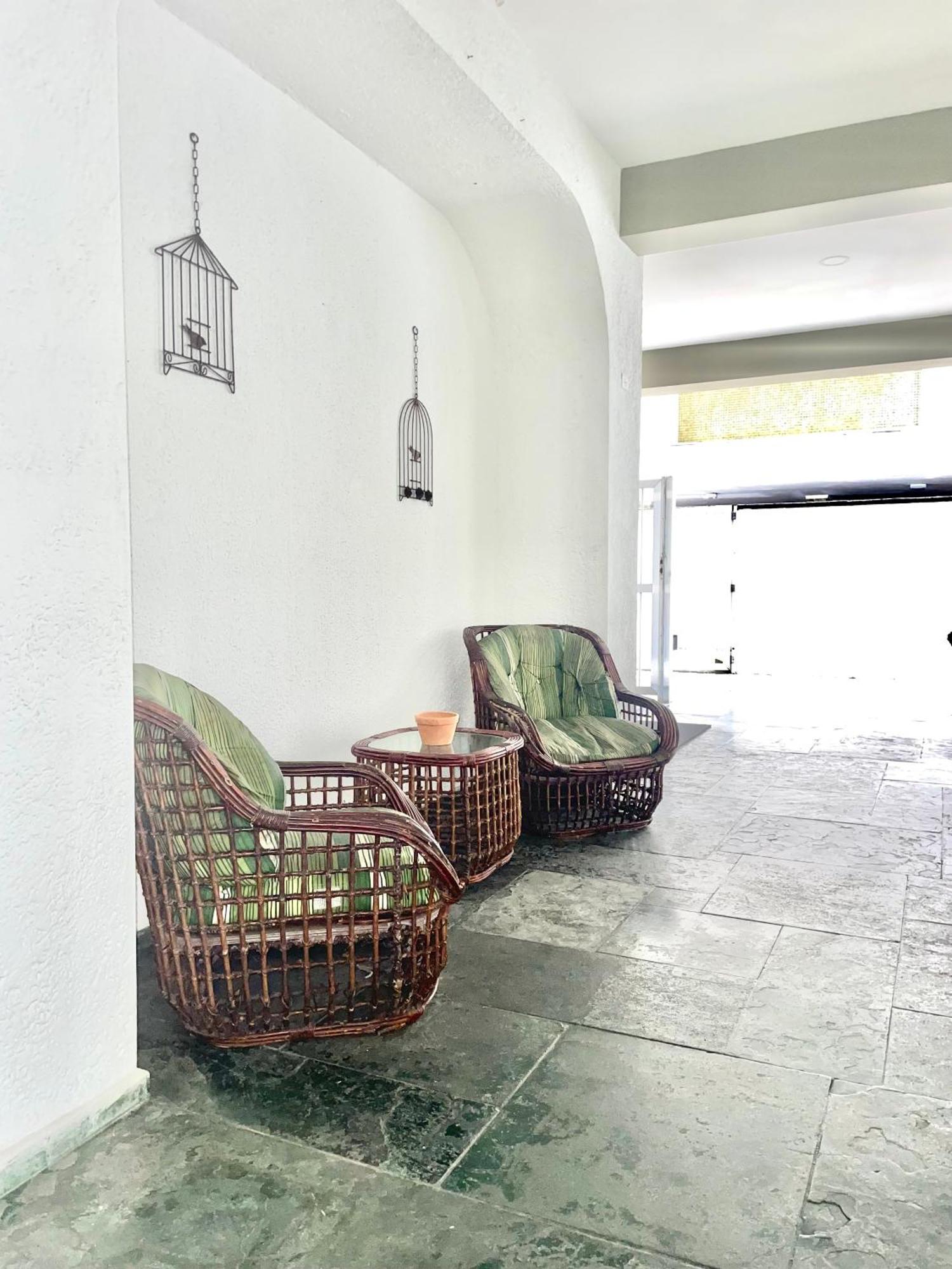 Aconchegante Pitangueiras Apartamento